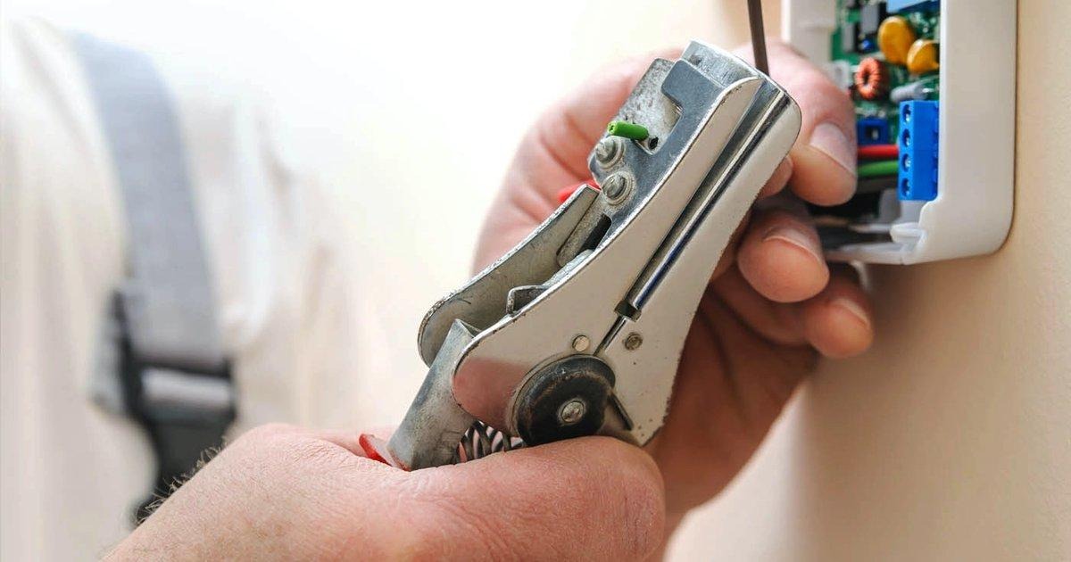 Thermostat Repair and Replacement